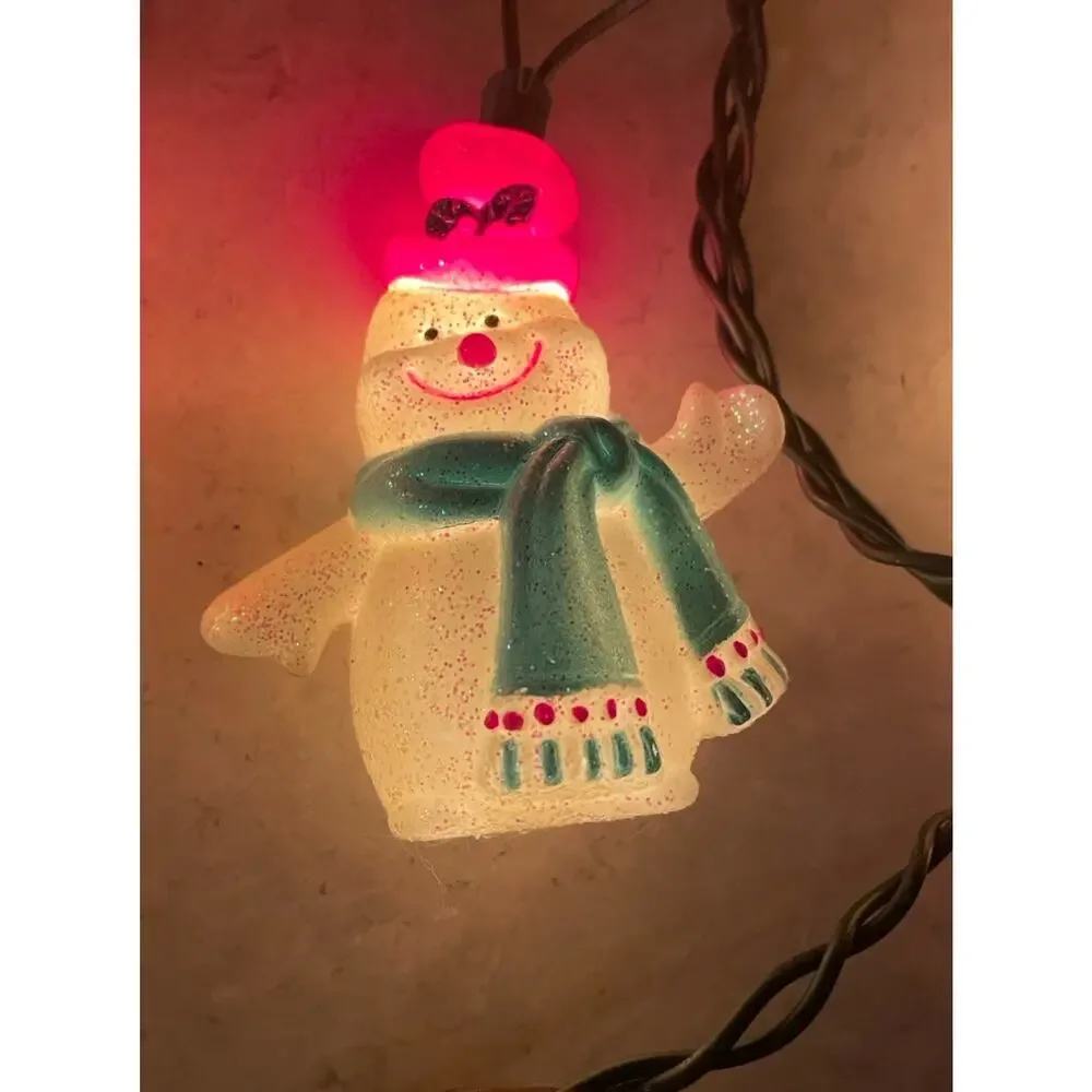 Vintage 10Pc 3.5” Snowman Blow Mold String Lights ..Lights Tested Works